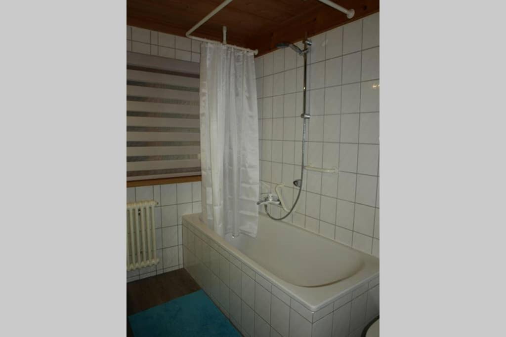 Grosszugige Ferienwohnung Am Kloster Kirchzarten Exteriör bild